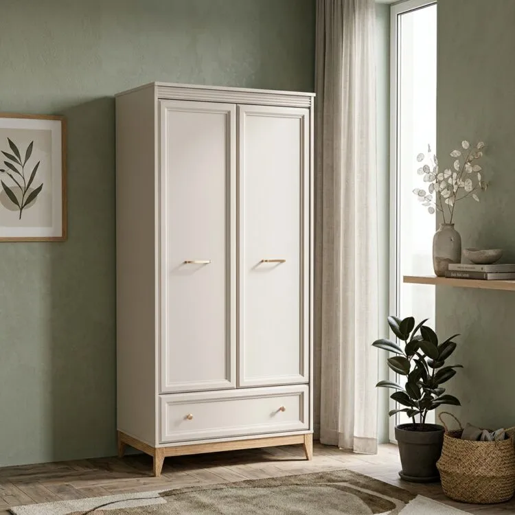 W-10 CLOSET