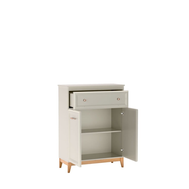 CHEST OF DRAWERS W-4