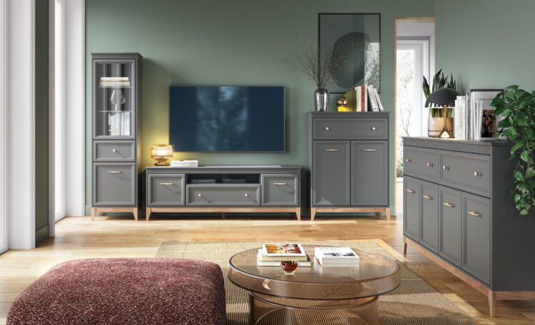 <br> <br>TA-6 SHOWCASE